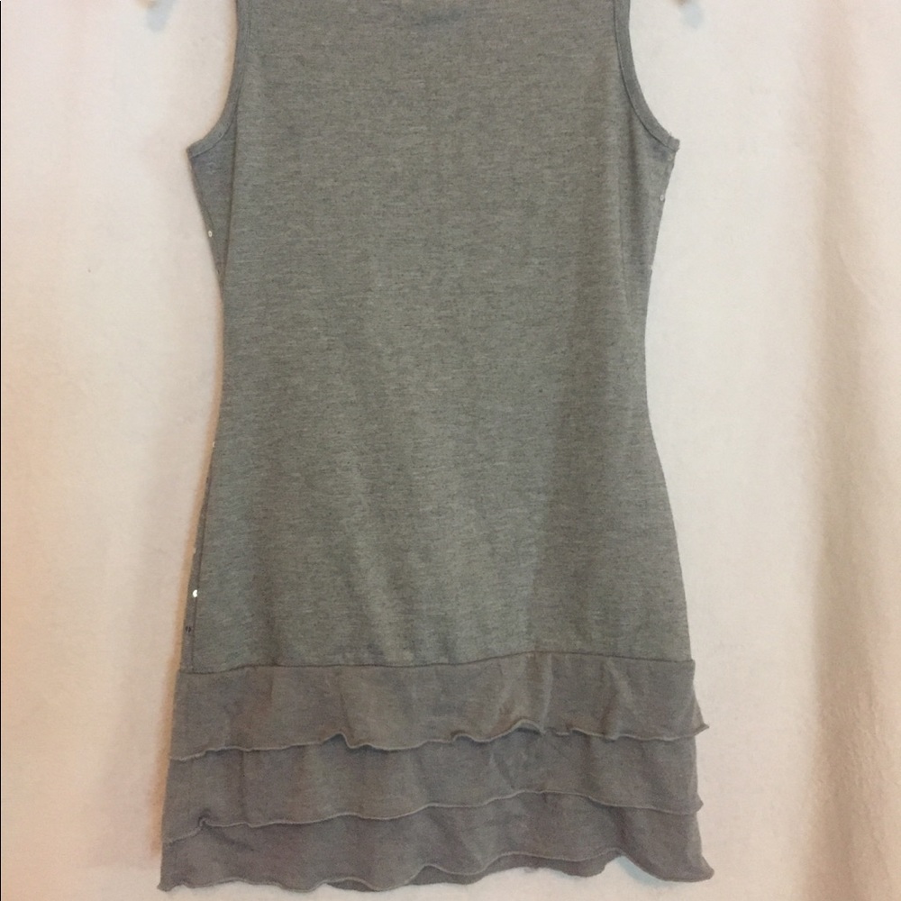 Beautiful Sequined Top - Picture 3 of 3